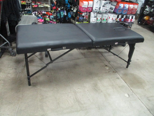 Used Best Massage folding Massage Table