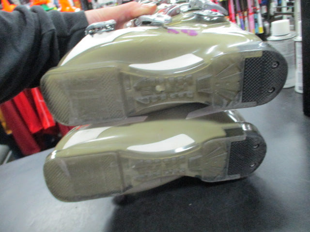 Load image into Gallery viewer, Used Head S9 Size 5.5 (23.5) Downhill Ski Boots
