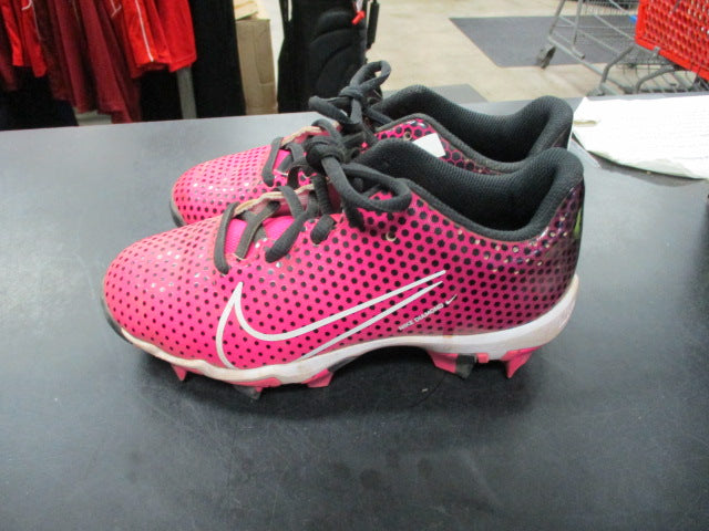 Load image into Gallery viewer, Used Nike Diamond Pink Cleats Size 1.5
