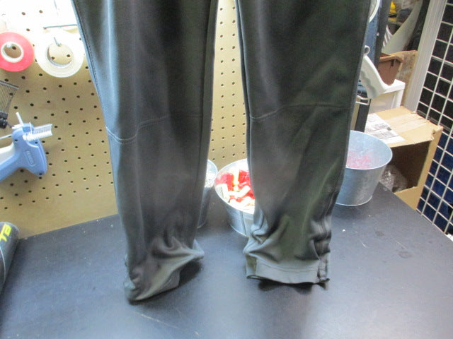 Load image into Gallery viewer, Used Champro Open Bottom Baseball Pants - Size Youth Large
