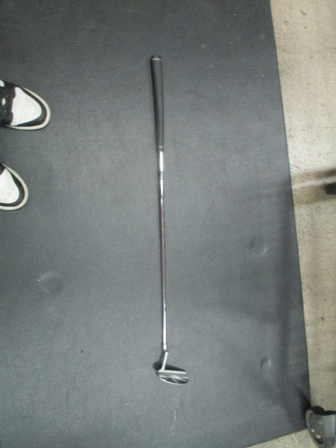 Load image into Gallery viewer, Used Acuity Voltage 35&quot; Putter - RH
