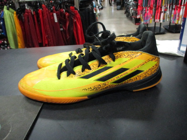 Load image into Gallery viewer, Used Adidas X Speedflow Messi Size 5 Indoor Soccer Cleats
