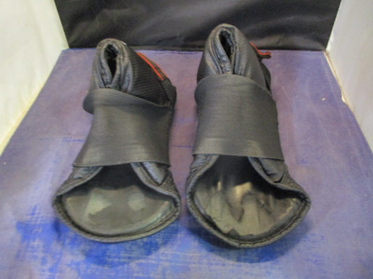 Used ATA Sparring Shoes Adult Size 9 - worn on toes