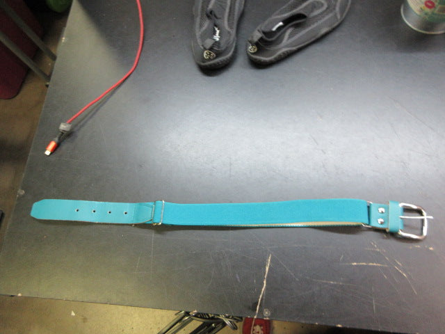 Load image into Gallery viewer, Used Champro Baseball Belt - Youth
