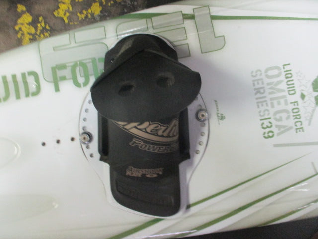 Load image into Gallery viewer, Used Liquid Force Omega Series 139cm  WAKEBOARD

