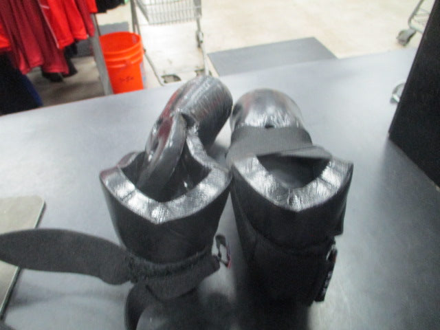 Load image into Gallery viewer, Used U.S.A. Black Karate Youth Foot Protector - Has Wear
