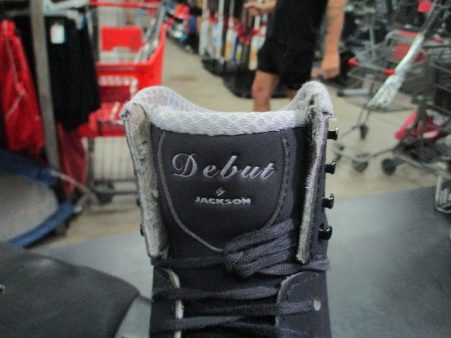 Load image into Gallery viewer, Used Jackson Debut 2453 Ice Skates Size 3.5w
