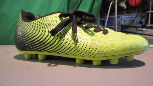 Used Vizari Stealth FG Youth 4.5 Soccer Cleats