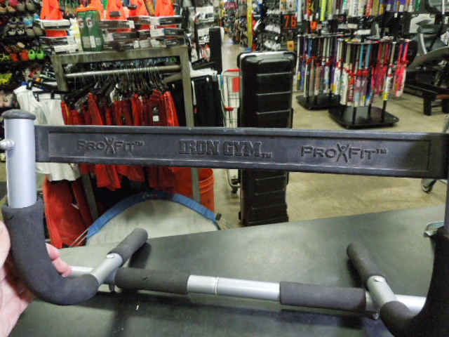 Load image into Gallery viewer, Used Pro X Fit Iron Gym Doorway Pull Up Bar
