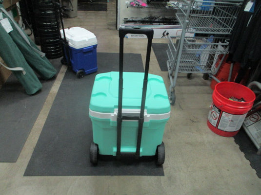 Used Igloo 60 Quart 4 Day Mint Rolling Cooler
