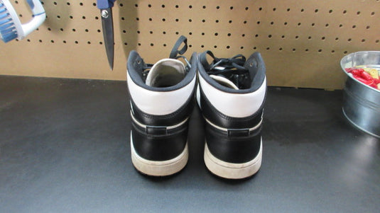 Used Nike Air Jordan 1 High Top - Size 8.5