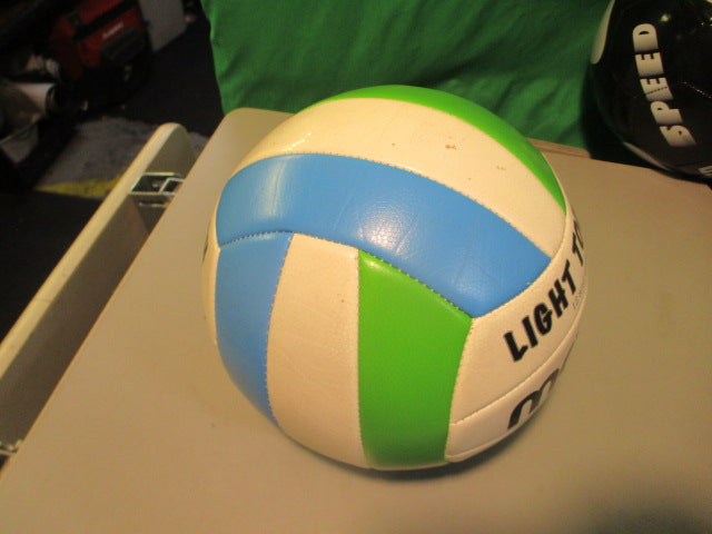 Load image into Gallery viewer, Used Molten 12 And Under Light Touch Volleyball
