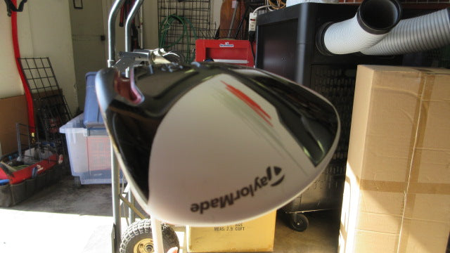 Load image into Gallery viewer, Used Taylormade Aero Buner 10.5 Deg Driver - RH
