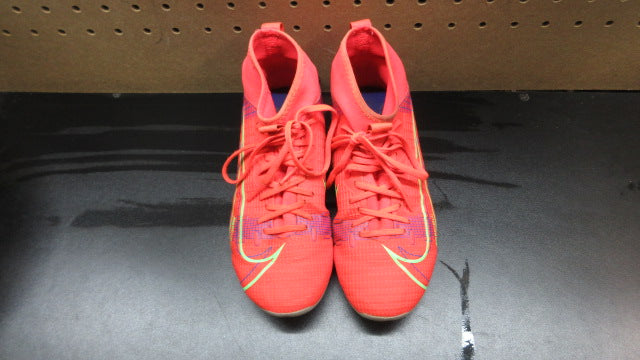 Load image into Gallery viewer, Used Nike Mercurial Superfly 8 Academy MG Soccer Cleats - Size Youth 1
