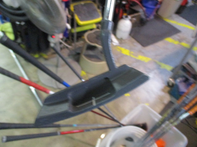 Load image into Gallery viewer, Used MacGregor Precision Milled Lefty Putter
