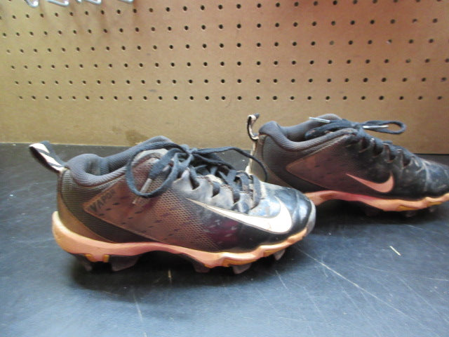 Load image into Gallery viewer, Used Nike Vapor Fastflex Baseball Cleats - Size Youth 13
