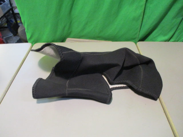 Load image into Gallery viewer, Used Neoprene Dive Hood
