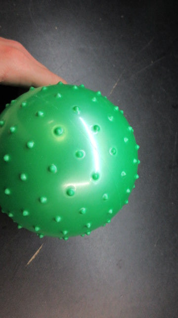 Load image into Gallery viewer, Used Spikey Bouncey Ball
