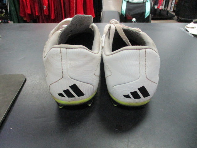 Load image into Gallery viewer, Used Adidas Predator Size 3.5 Soccer Cleats

