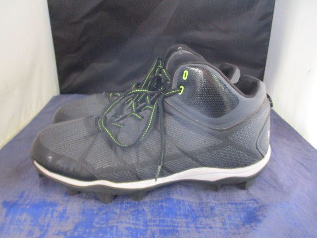 Load image into Gallery viewer, Used Riddell Generator Cleats Adult Size 10.5
