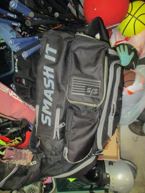 Used Smash Ops Guerrilla Bat Pack
