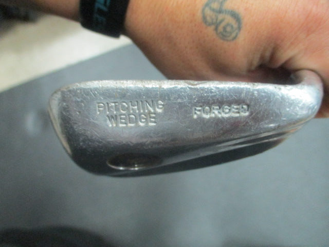 Load image into Gallery viewer, Used Weser Custom Forged Pitching Wedge - RH
