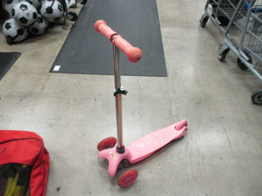 Used Rugged Racers 3 Wheel Push Scooter