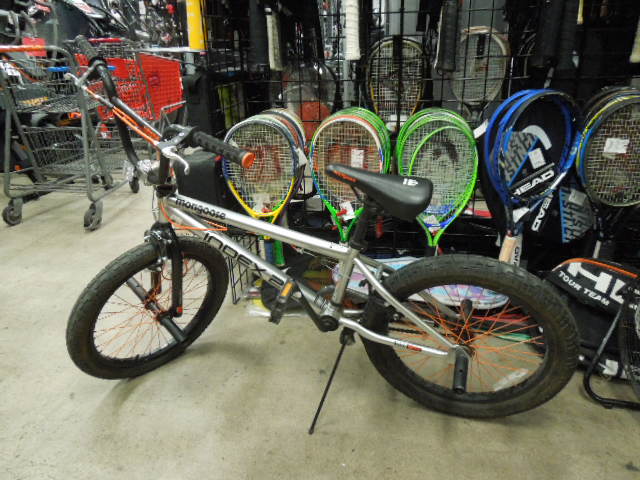 Load image into Gallery viewer, Used Mongoose Index 2.0 Freestyle BMX Bike

