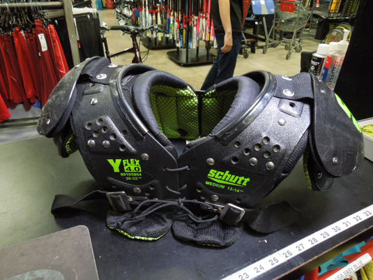 Used Schutt Y Flex 4.0 Size Medium 13-14"