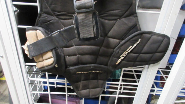Load image into Gallery viewer, Used Mizuno Drylite Youth 14&quot; Chest Protector
