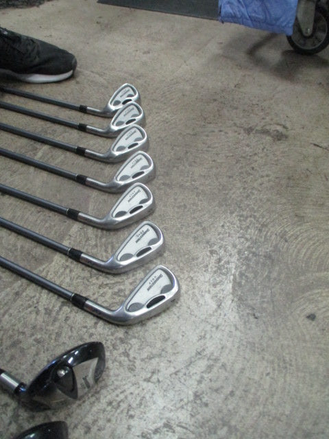 Load image into Gallery viewer, Used Bridgetone Golf GC Mid 3-PW With 1-3-5-7 Woods RH
