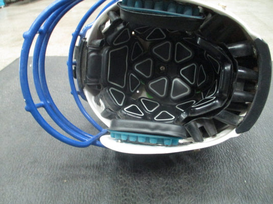 Used Schutt Youth Small Vengeneance A11