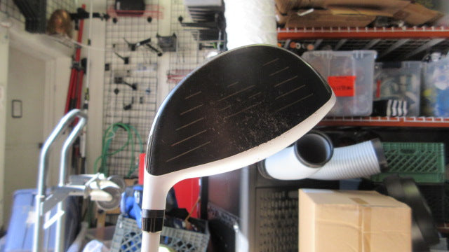 Load image into Gallery viewer, Used Taylormade Aero Buner 10.5 Deg Driver - RH
