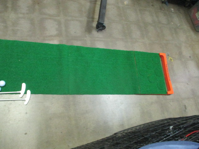 Load image into Gallery viewer, Used HutigerTech Golf Putting Mat

