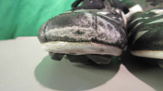 Load image into Gallery viewer, Used Diadora Scudetto Leather Youth 3 Soccer Cleats - (Some Wear)
