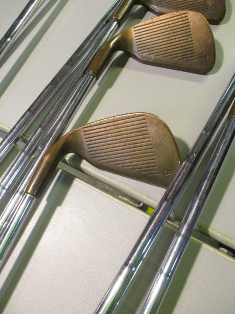 Load image into Gallery viewer, Used Ping EYE 2 Green Dot RH Beryllium IRON SET 2-PW-SW Matching Serial
