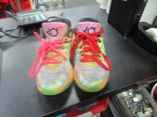 Load image into Gallery viewer, Used Nike KD Shoes Size 4.5
