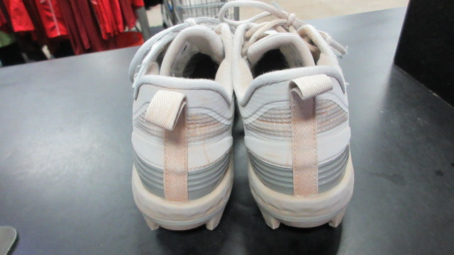 Load image into Gallery viewer, Used New Balance 3000 Size 8.5 Baseball Cleats

