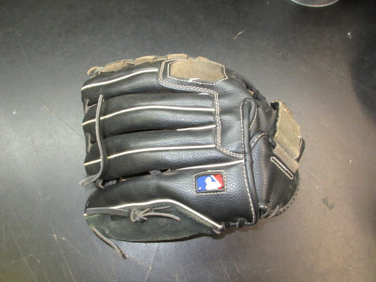 Used Wilson 11" Leather Glove - RHT