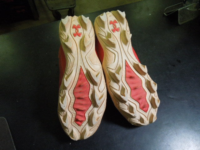 Load image into Gallery viewer, Used Under Armour BH SHOW Baseball Cleats Size 4.5Y
