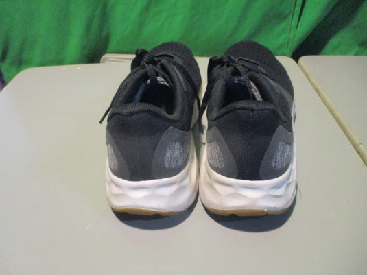Used New Balance Fresh Foam Arishi v4 Size 8 Running Shoes