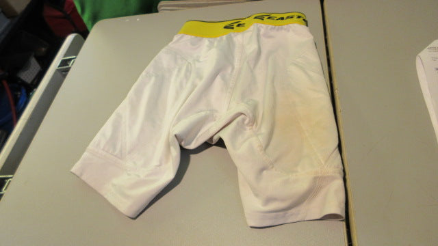 Load image into Gallery viewer, Used Easton Youth Medium Compression Shorts
