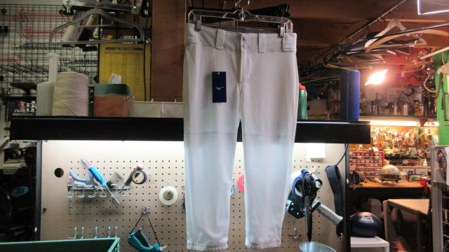 Load image into Gallery viewer, Mizuno Womens Softball Pants - Size Small
