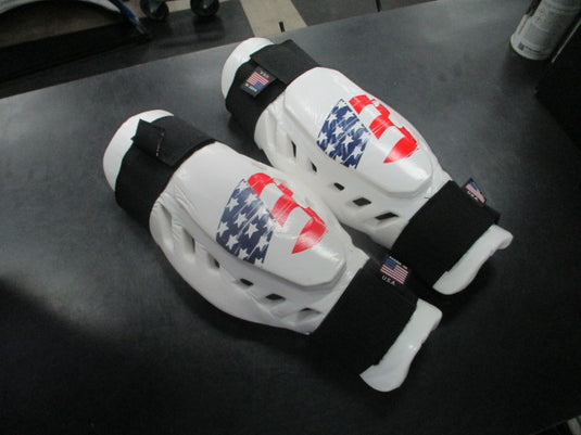Used Macho Martial Arts Pair of Warrior Shin Guard Striking Pads