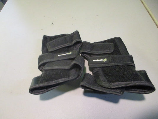 Used Spofine Adult Skating Wrist Guards