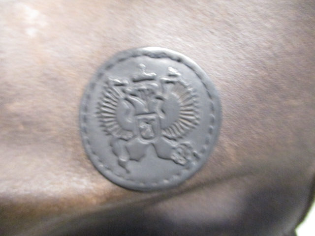 Load image into Gallery viewer, Used Size 6 Winter Boots
