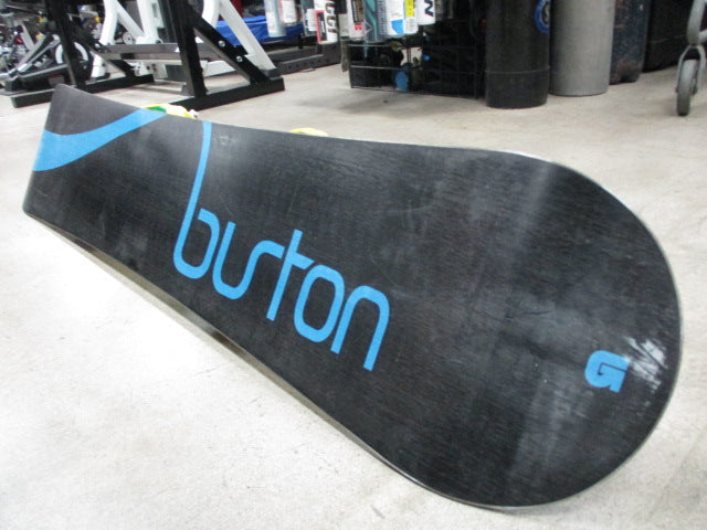 Load image into Gallery viewer, Used Burton Curzer 139cm w/ Salomon Vendetta Bindings Size Small
