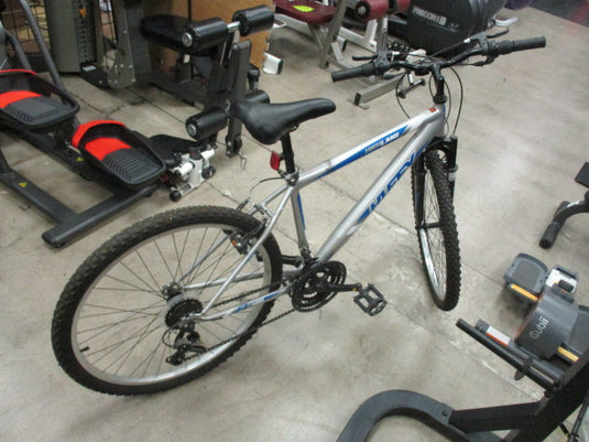 Used Huffy Highland 26" 21 Speed Mountain Bike Back Wheel Is Bent