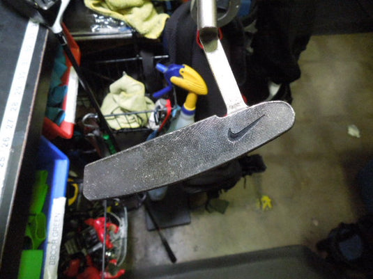 Used Nike Unitized Leo Right Hand Putter