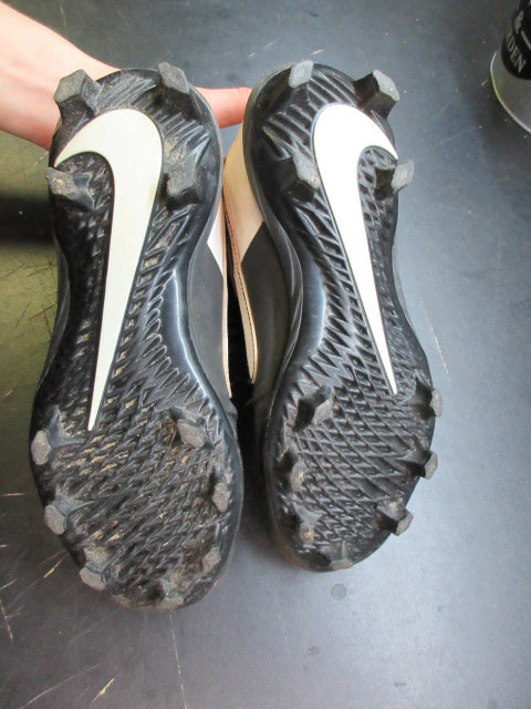 Load image into Gallery viewer, Used Nike Alpha Huarache 3 Varsity Low Baseball Cleats - Size 6.5
